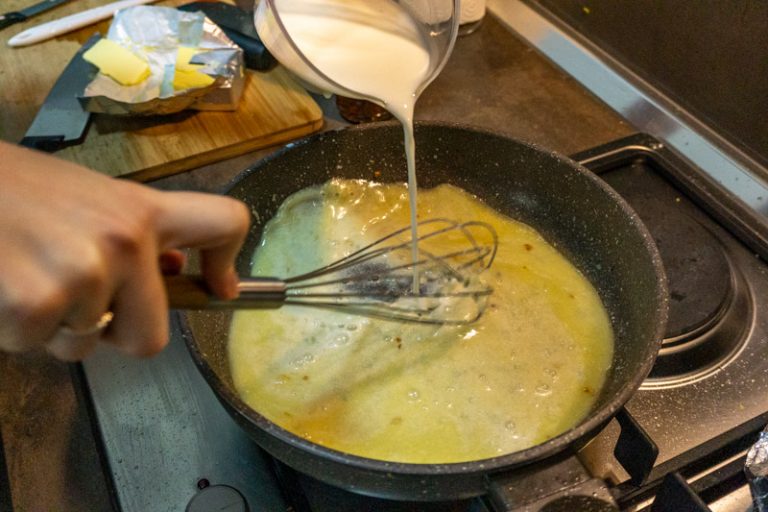 Shkmeruli Recipe Chicken in Garlic Milk Sauce No Frills Kitchen