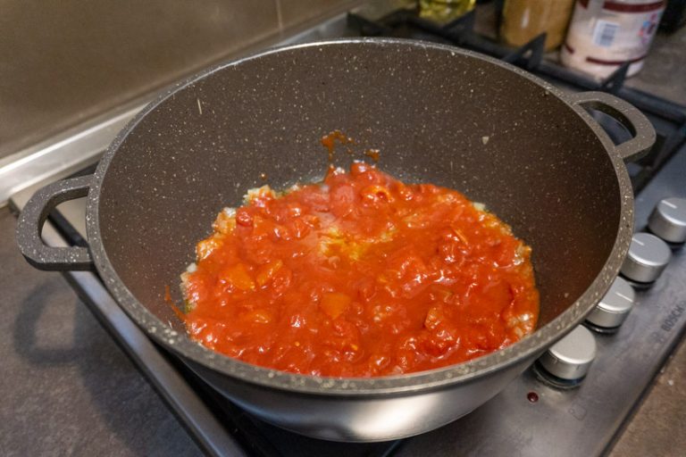 5Ingredient Tomato Soup Without a Blender Recipe No Frills Kitchen