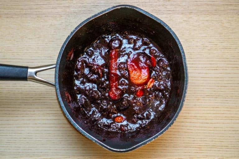 Homemade Cranberry Sauce Without Orange Juice Recipe No Frills Kitchen