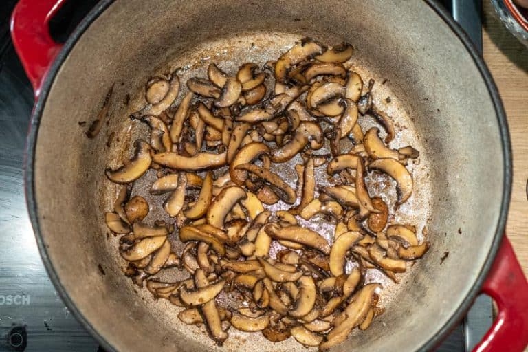 Easy Vegetarian Mushroom Soup Without Cream Recipe - No Frills Kitchen