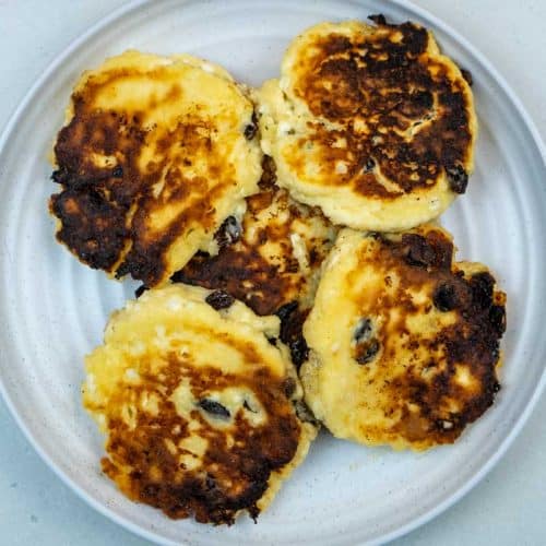 Syrniki (Farmer's Cheese Pancakes)