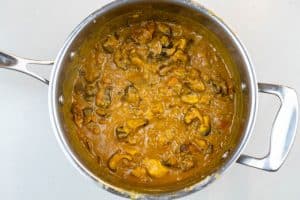 Curry ready to serve