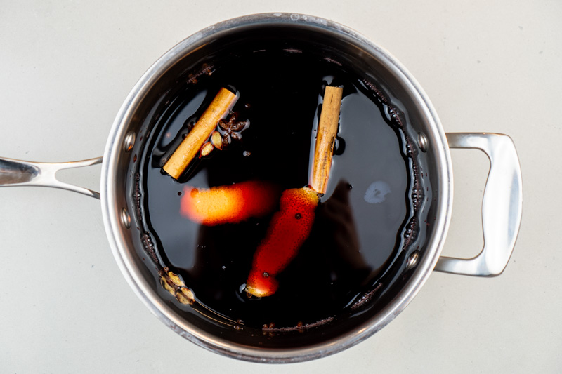 Preparing the poaching liquid