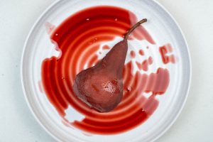 Poached Pears Without Wine